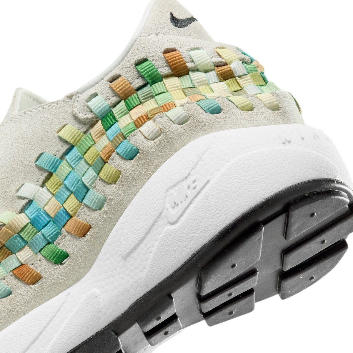 W Nike Air Footscape Woven - FB1959-101