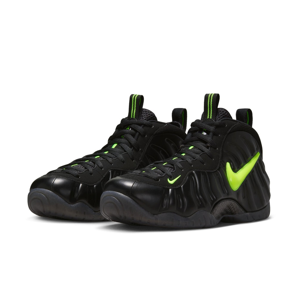 Nike Air Foamposite Pro "Voltage" - HF0794-002