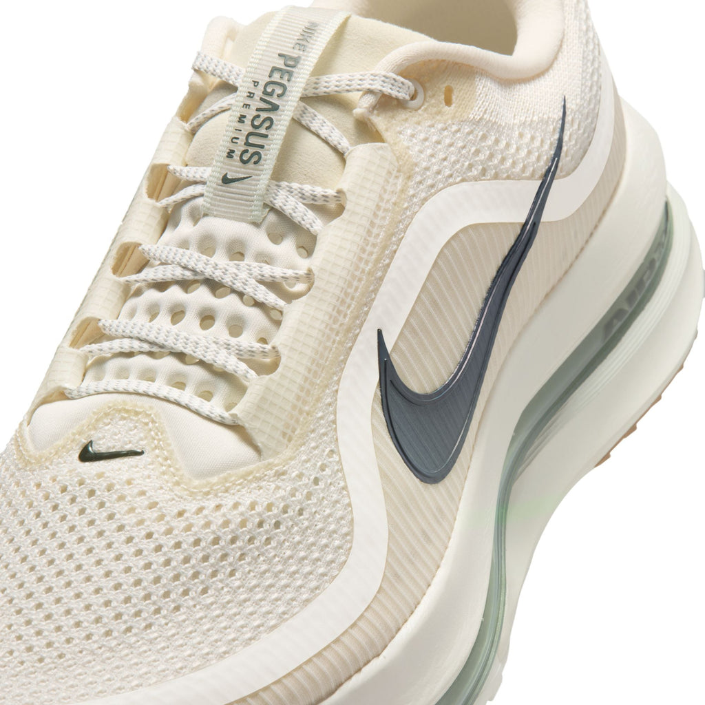 Nike Pegasus Premium - HQ2592-106