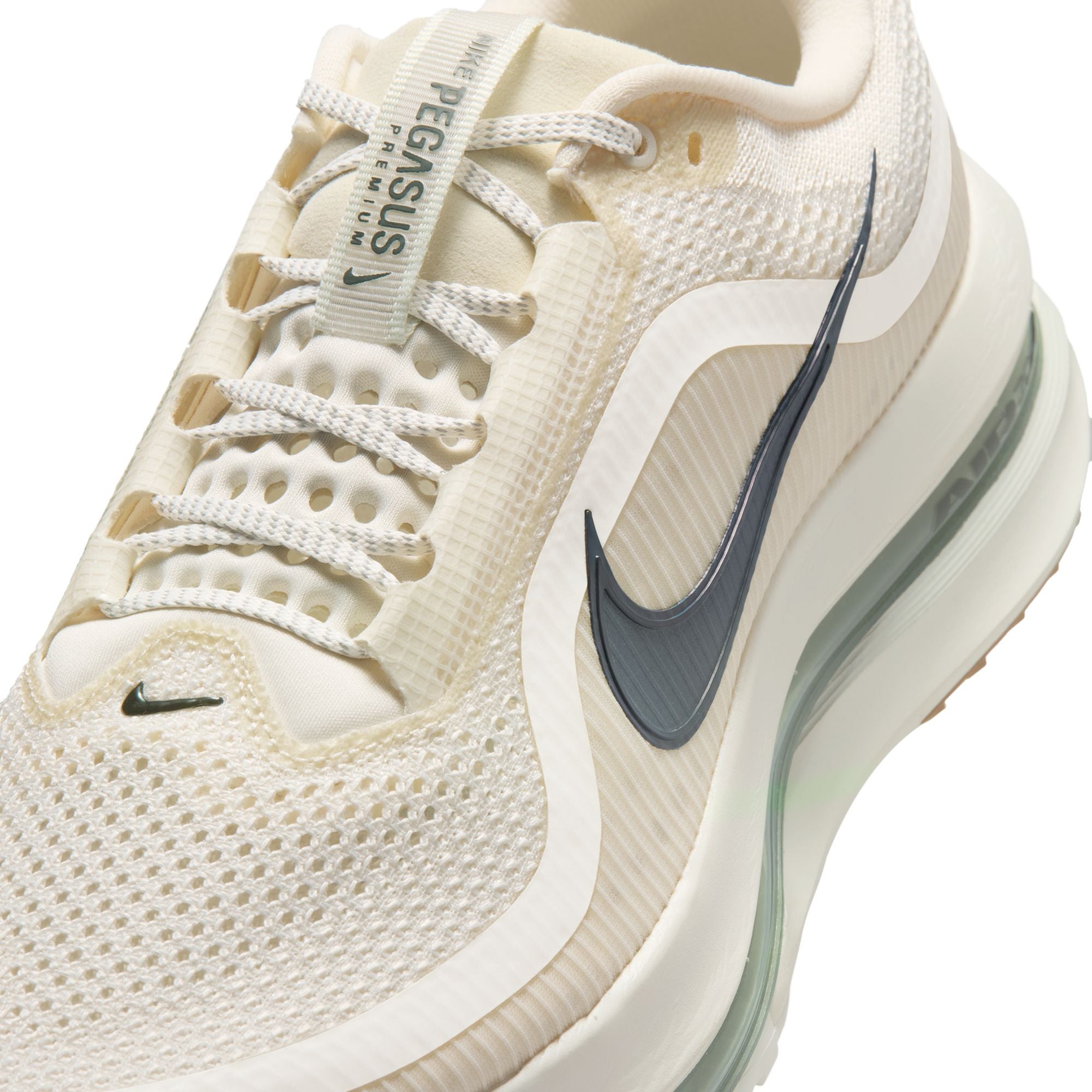 Nike Pegasus Premium - HQ2592-106