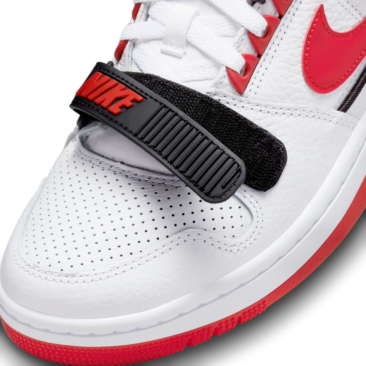 Nike Air Alpha Force '88 "University Red" - DZ4627-100