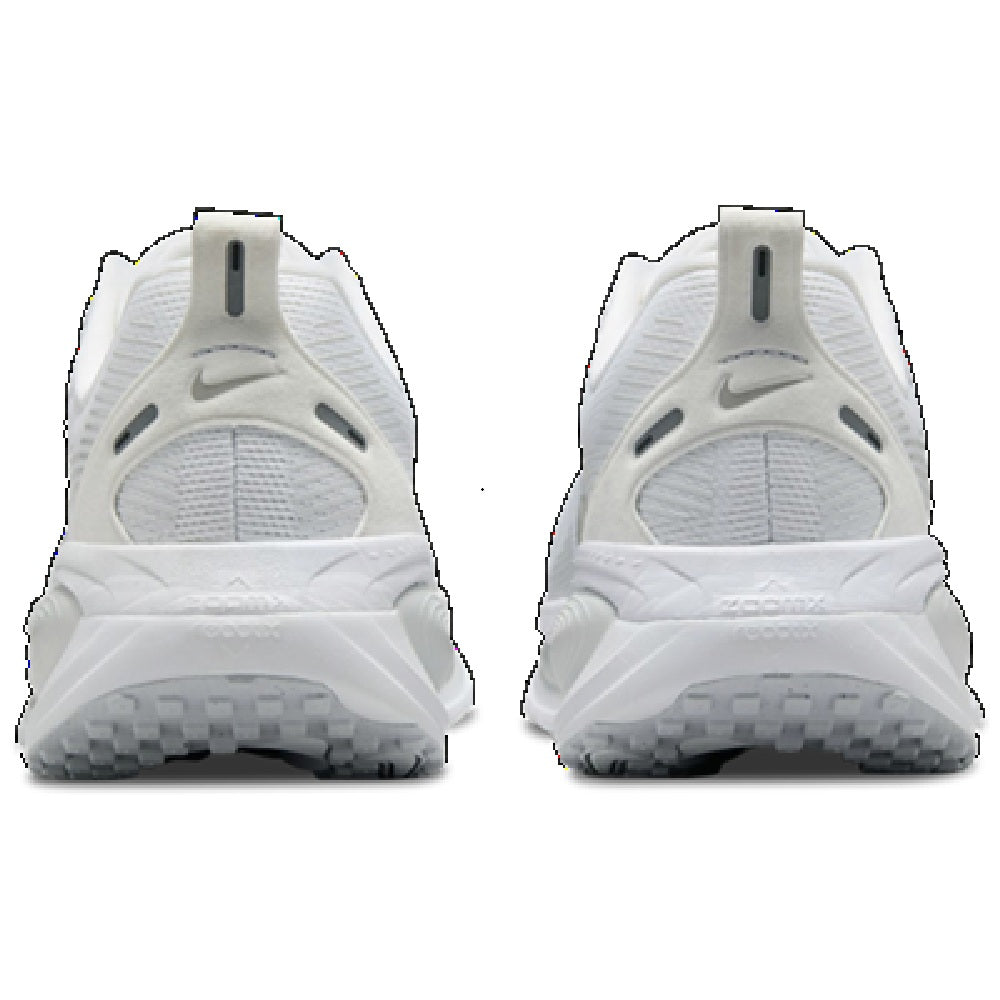 Women's Nike Vomero 18 White/Metallic Silver (HM6804 104)