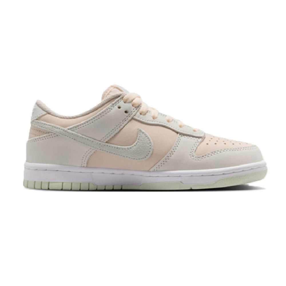 Big Kid's Nike Dunk Low Suede Chalk/Barely Green-White (IH4574 100)